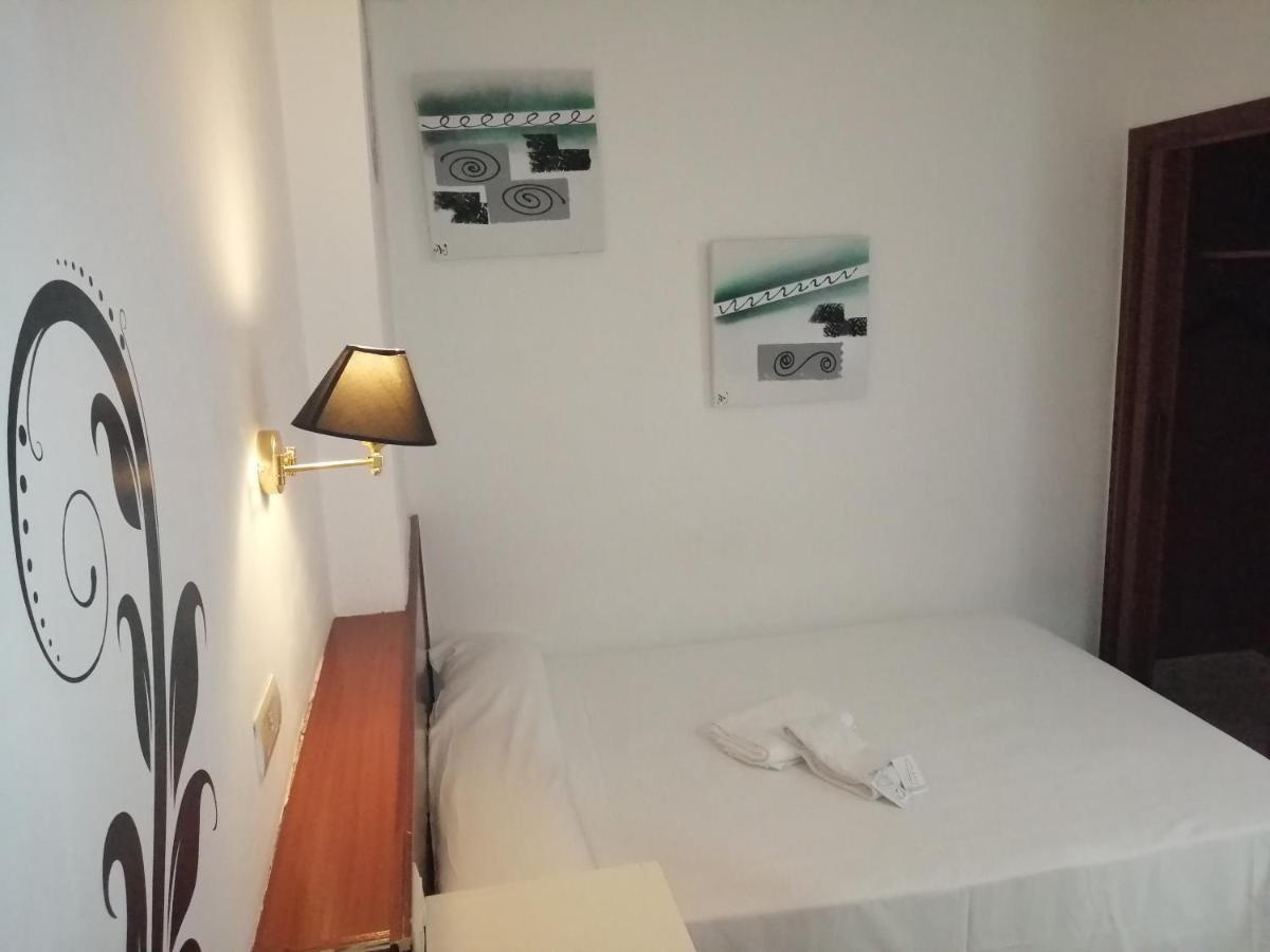 Hostal Jaime I 우에스카 외부 사진