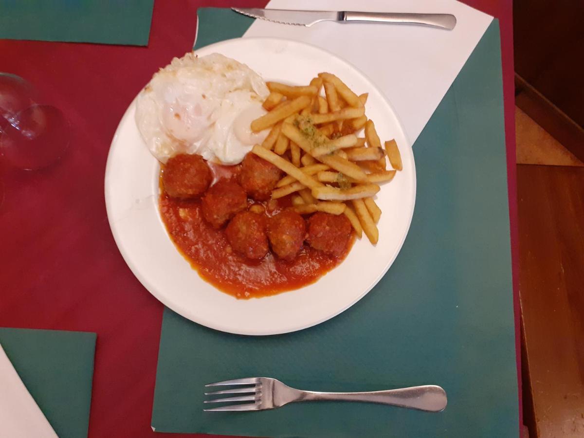 Hostal Jaime I 우에스카 외부 사진